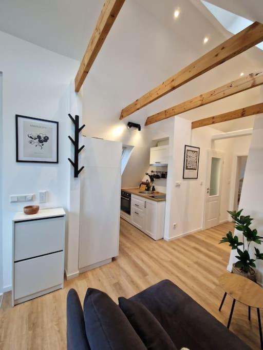 Voll Ausgestattetes 2 Sanssouci Apartment *